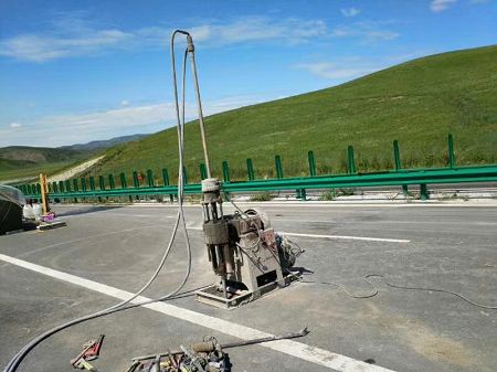 新抚公路地基基础注浆加固